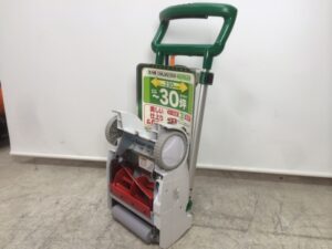 芝刈り機